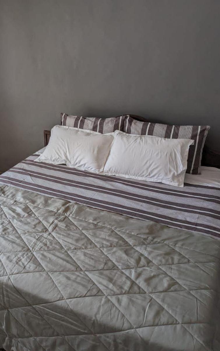 Swanky Sojourns Homestay Kolhapur Zewnętrze zdjęcie